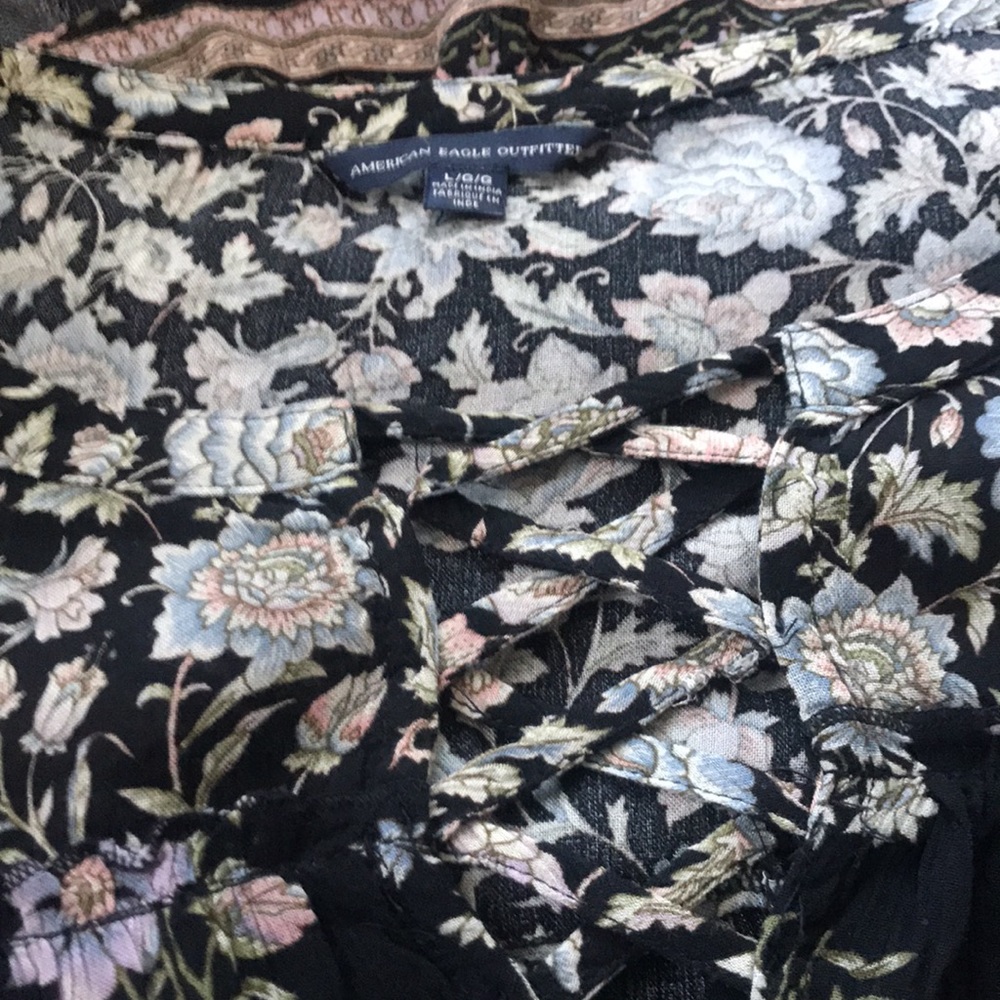 BoHo Top - Picture 5 of 6
